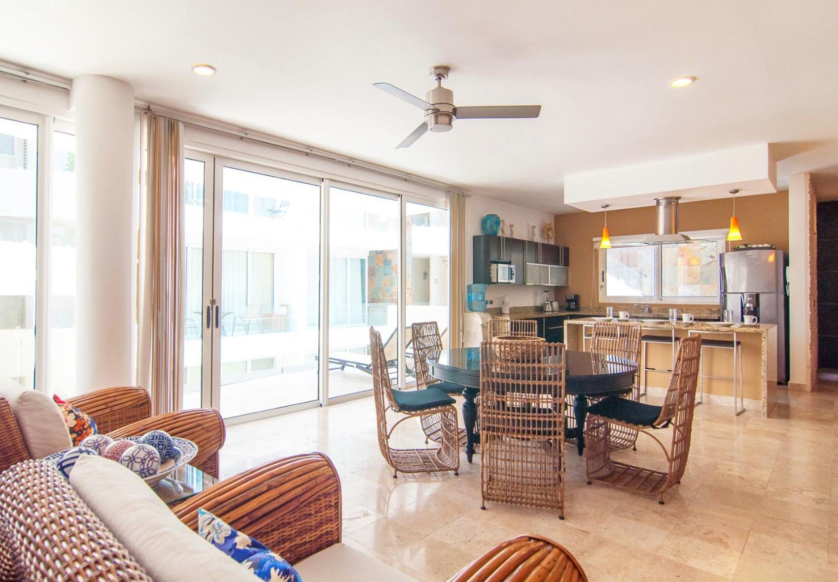 Сasa de vacaciones Exceptional Location Near Beach, Pool-view Balcony *