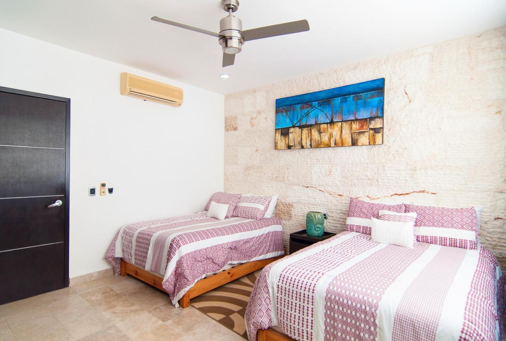 Сasa de vacaciones Exceptional Location Near Beach, Pool-view Balcony *